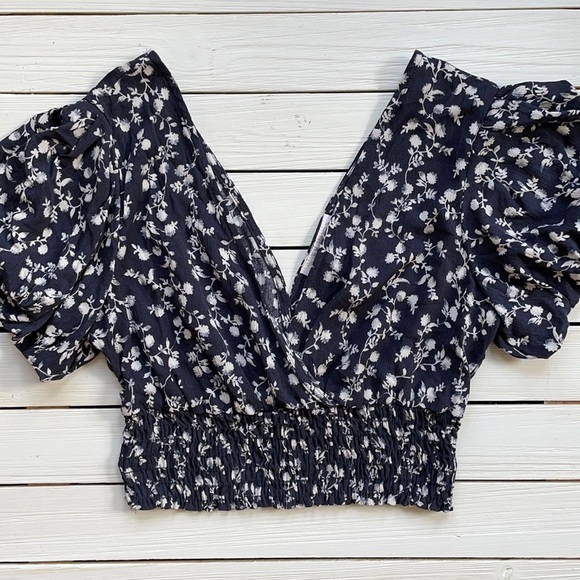 NWT Pookie & Sebastian Crop Top size Medium - Picture 1 of 6